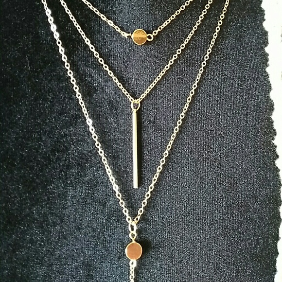 3 Layer Dainty Choker Necklace in Gold - Picture 3 of 6
